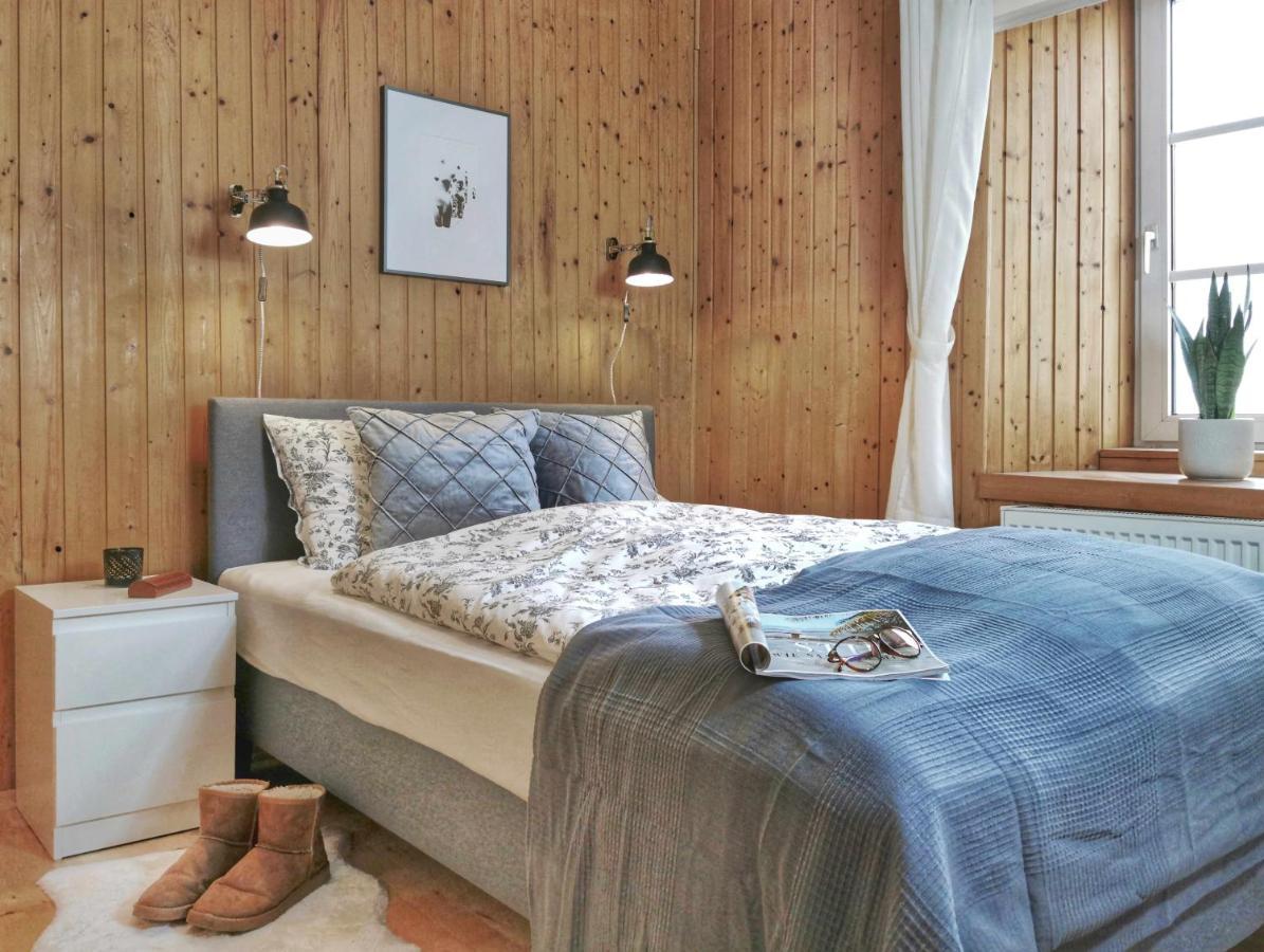 Ferienwohnung Himmelberg 80M2 In Der Altstadt Und Toll Fuer Familien Klagenfurt am Woerthersee Buitenkant foto